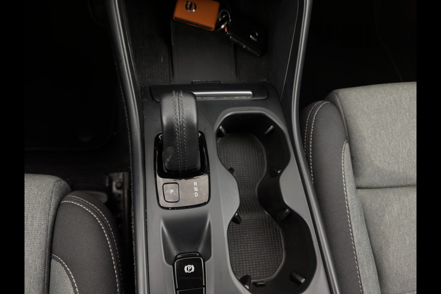 Volvo XC40 1.5 T5 Recharge Business Pro ( PLUG-IN ) (INCL-BTW) *AUT | NAVI-FULLMAP | DIGI-COCKPIT | CLIMA | KEYLESS | DAB | HEATED-SPORTSEATS | FULL-LED | ADAPTIVE-CRUISE | CAMERA | 18'' ALU*