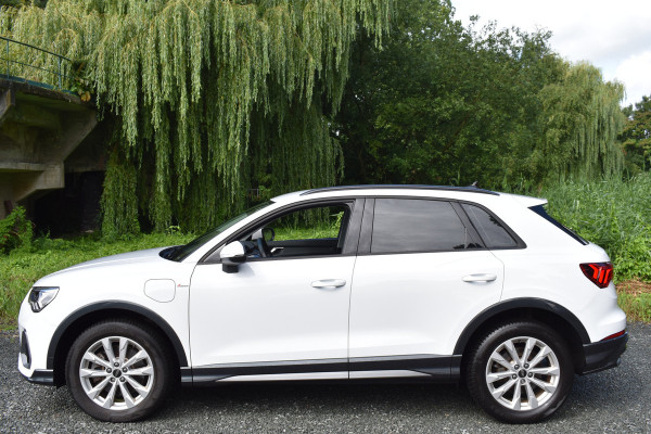 Audi Q3 45 TFSIe 245PK S-TRONIC S-LINE HYBRID VIRTUAL/PDC/CARPLAY