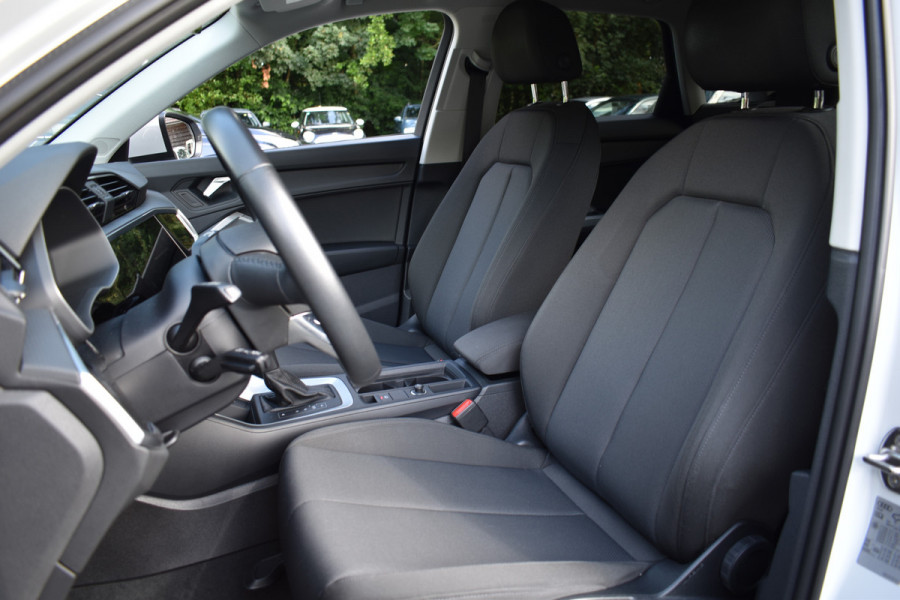 Audi Q3 45 TFSIe 245PK S-TRONIC S-LINE HYBRID VIRTUAL/PDC/CARPLAY