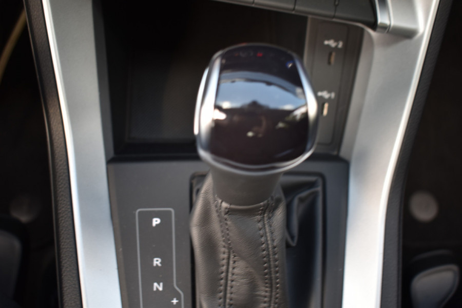 Audi Q3 45 TFSIe 245PK S-TRONIC S-LINE HYBRID VIRTUAL/PDC/CARPLAY