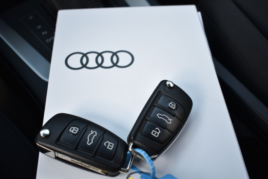 Audi Q3 45 TFSIe 245PK S-TRONIC S-LINE HYBRID VIRTUAL/PDC/CARPLAY