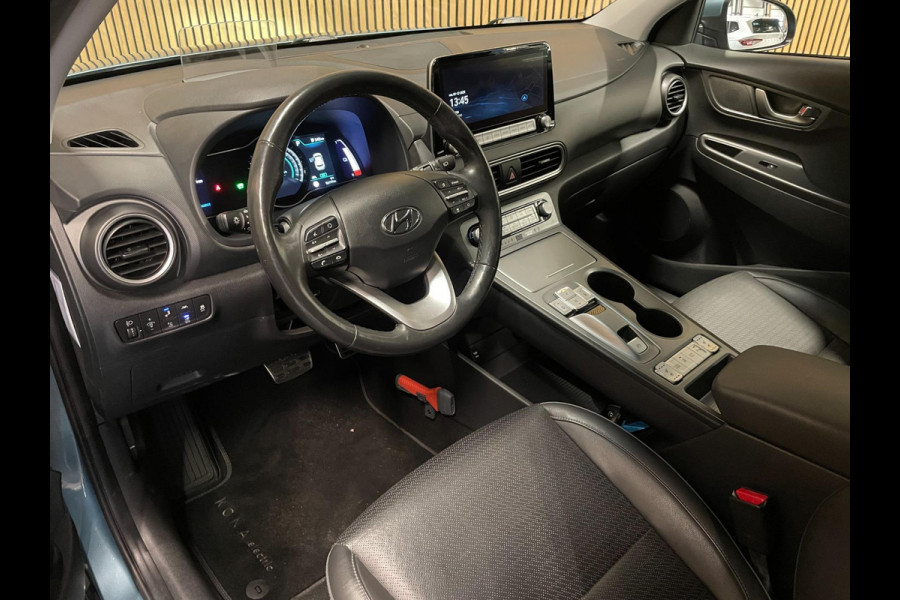 Hyundai Kona EV Premium 64 kWh|GROTE ACCU|FACELIFT|3-FASE|HUD|LEDER|ACC|KRELL|STUURVERW|STOELVERW V+A|STOELVEN|CAMERA|CARPLAY||NAP