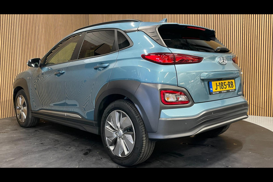 Hyundai Kona EV Premium 64 kWh|GROTE ACCU|FACELIFT|3-FASE|HUD|LEDER|ACC|KRELL|STUURVERW|STOELVERW V+A|STOELVEN|CAMERA|CARPLAY||NAP