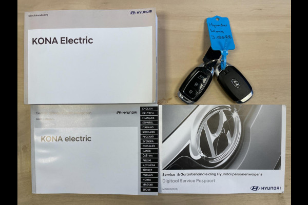 Hyundai Kona EV Premium 64 kWh|GROTE ACCU|FACELIFT|3-FASE|HUD|LEDER|ACC|KRELL|STUURVERW|STOELVERW V+A|STOELVEN|CAMERA|CARPLAY||NAP