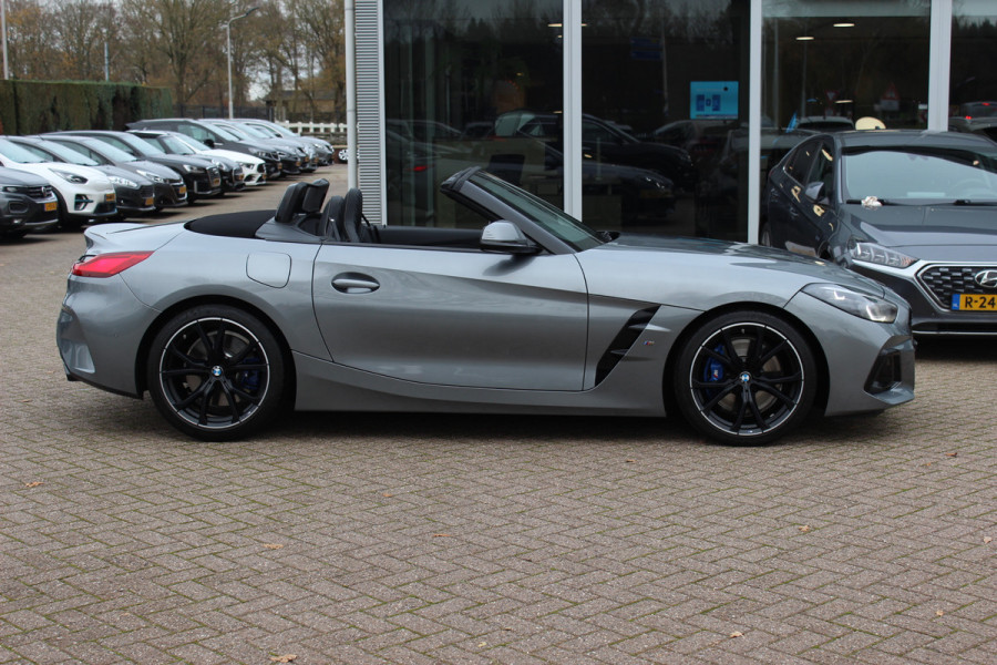BMW Z4 Roadster M40i High Executive / Leder / Head-up / Sfeerverlichting / 19'' / Keyless / Dodehoek / Stoelverwarming / ACC