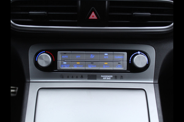 Hyundai Kona EV Fashion 64 kWh CLIMATE | CAMERA | DAB | CARPLAY | ADAPCRUISE | LED | NAVI | LMV17