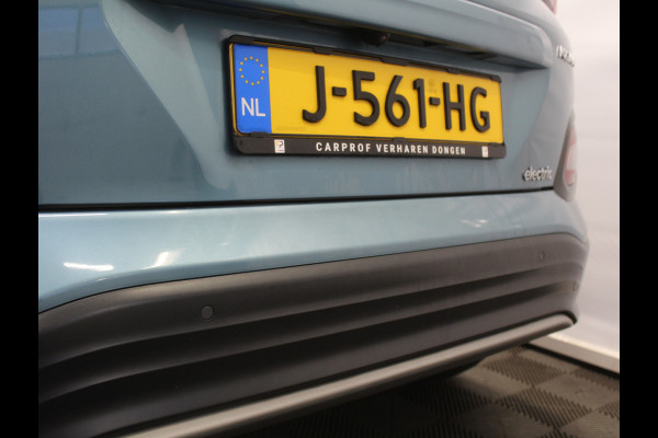 Hyundai Kona EV Fashion 64 kWh CLIMATE | CAMERA | DAB | CARPLAY | ADAPCRUISE | LED | NAVI | LMV17