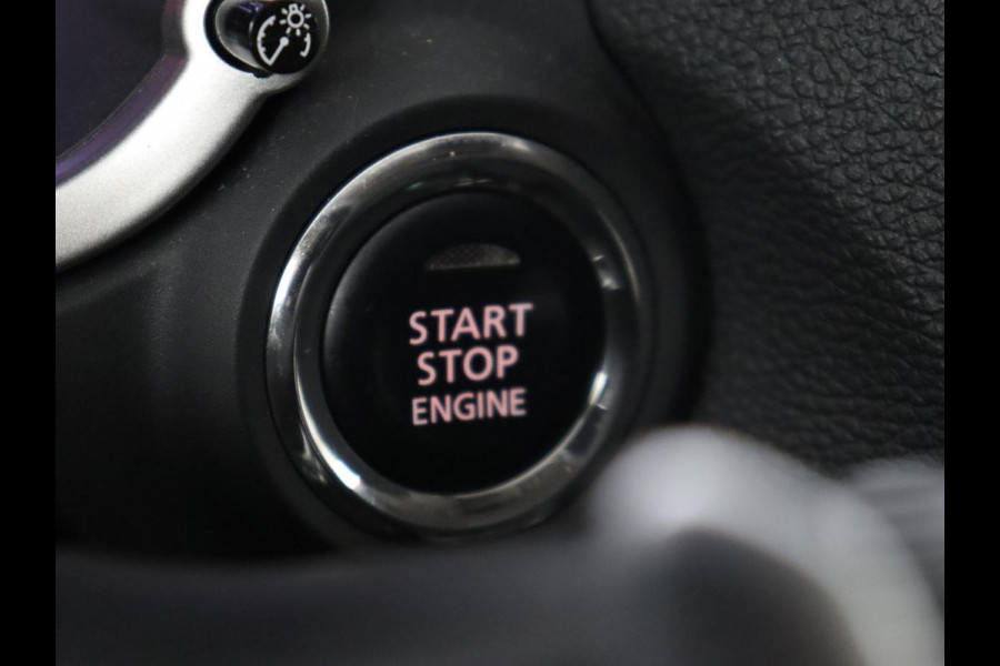 Mitsubishi Eclipse Cross 1.5 DI-T First Edition | Trekhaak | 360 Camera | Stoelverwarming | Head-Up | 18'' | Carplay | Keyless | Full LED | Dodehoek detectie | Climate control