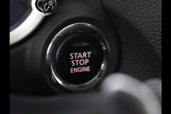 Mitsubishi Eclipse Cross 1.5 DI-T First Edition | Trekhaak | 360 Camera | Stoelverwarming | Head-Up | 18'' | Carplay | Keyless | Full LED | Dodehoek detectie | Climate control