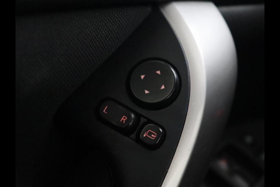 Mitsubishi Eclipse Cross 1.5 DI-T First Edition | Trekhaak | 360 Camera | Stoelverwarming | Head-Up | 18'' | Carplay | Keyless | Full LED | Dodehoek detectie | Climate control