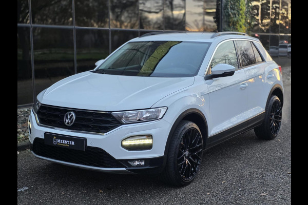 Volkswagen T-Roc 1.5 TSI Style |STUUR/STOELVERW.|ACC|CAMERA