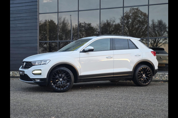 Volkswagen T-Roc 1.5 TSI Style |STUUR/STOELVERW.|ACC|CAMERA