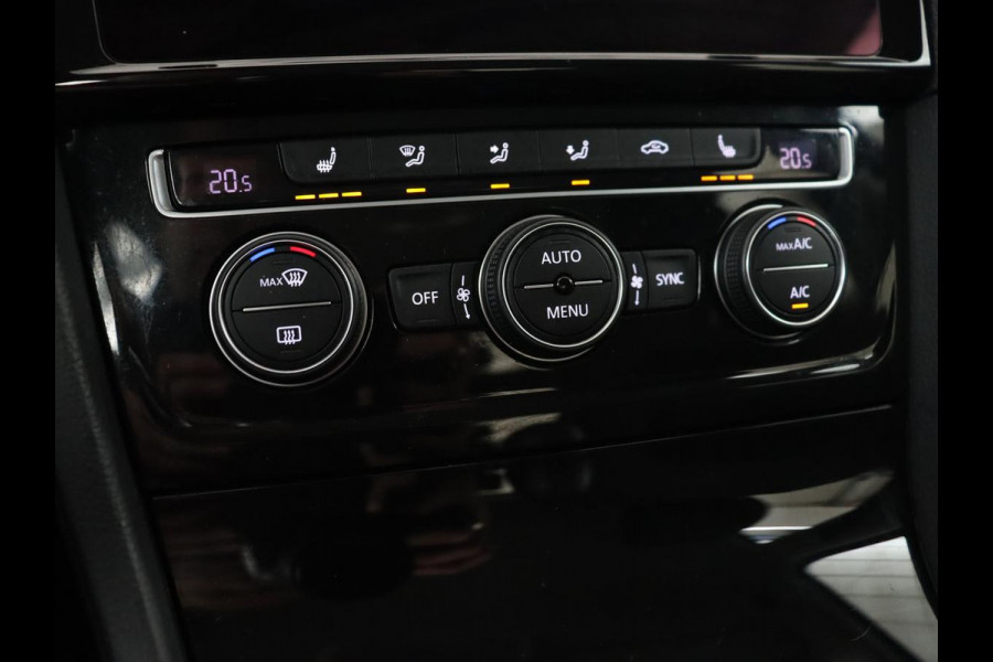 Volkswagen Golf 1.0 TSI Highline | 88.100km NAP | Stoelverwarming | Massage | Trekhaak | Carplay | Navigatie | Adaptive cruise | Virtual Cockpit | Climate control | 17'' | Parkeerhulp | Bluetooth