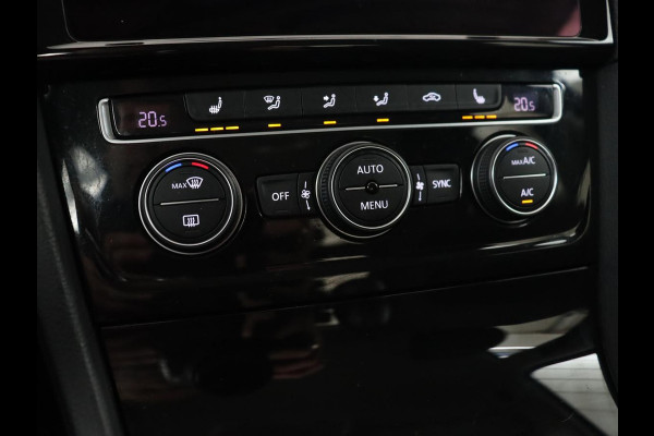 Volkswagen Golf 1.0 TSI Highline | 88.100km NAP | Stoelverwarming | Massage | Trekhaak | Carplay | Navigatie | Adaptive cruise | Virtual Cockpit | Climate control | 17'' | Parkeerhulp | Bluetooth