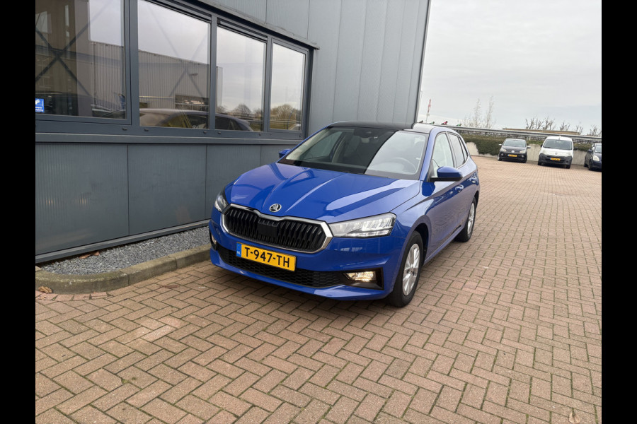 Škoda Fabia 1.0 TSi 95pk Business Edition 5-drs. PANODAK/ADAPT.CRUISE/CARPLAY/PDC/WINTERPACK