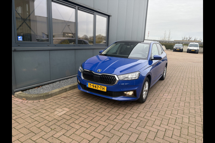 Škoda Fabia 1.0 TSi 95pk Business Edition 5-drs. PANODAK/ADAPT.CRUISE/CARPLAY/PDC/WINTERPACK