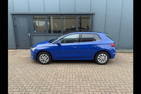 Škoda Fabia 1.0 TSi 95pk Business Edition 5-drs. PANODAK/ADAPT.CRUISE/CARPLAY/PDC/WINTERPACK