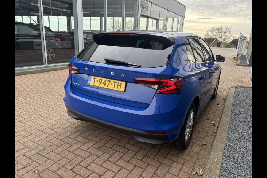 Škoda Fabia 1.0 TSi 95pk Business Edition 5-drs. PANODAK/ADAPT.CRUISE/CARPLAY/PDC/WINTERPACK