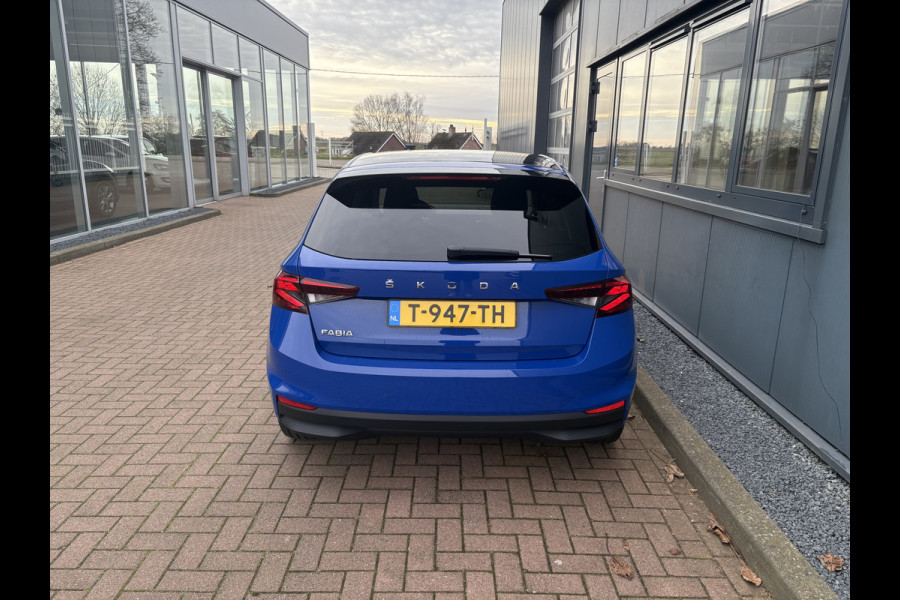 Škoda Fabia 1.0 TSi 95pk Business Edition 5-drs. PANODAK/ADAPT.CRUISE/CARPLAY/PDC/WINTERPACK