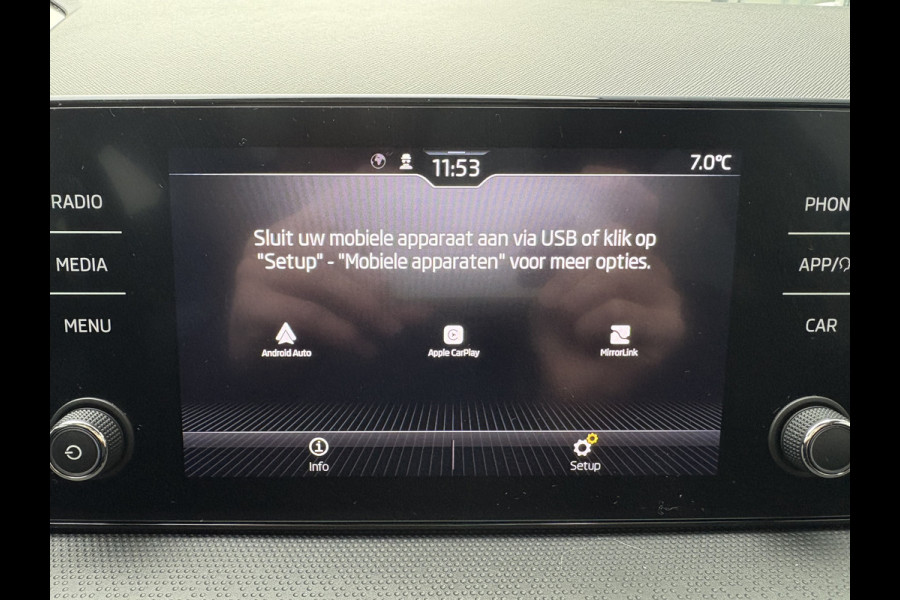 Škoda Fabia 1.0 TSi 95pk Business Edition 5-drs. PANODAK/ADAPT.CRUISE/CARPLAY/PDC/WINTERPACK