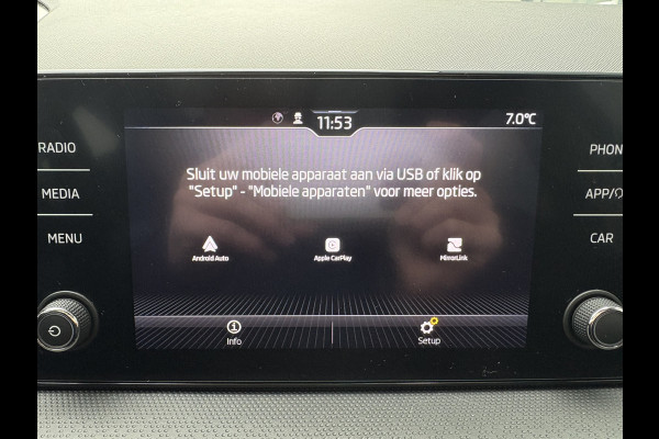 Škoda Fabia 1.0 TSi 95pk Business Edition 5-drs. PANODAK/ADAPT.CRUISE/CARPLAY/PDC/WINTERPACK