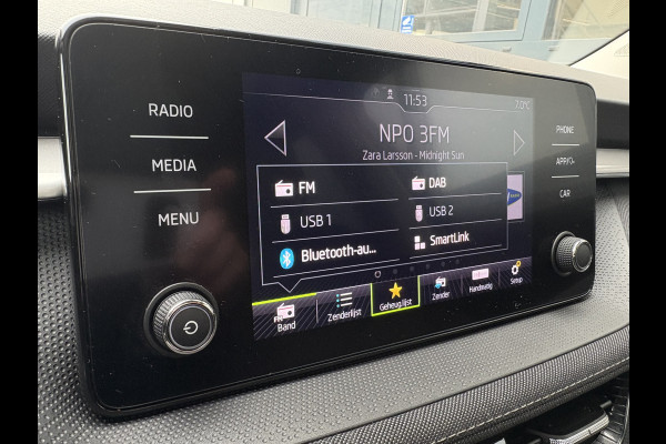 Škoda Fabia 1.0 TSi 95pk Business Edition 5-drs. PANODAK/ADAPT.CRUISE/CARPLAY/PDC/WINTERPACK