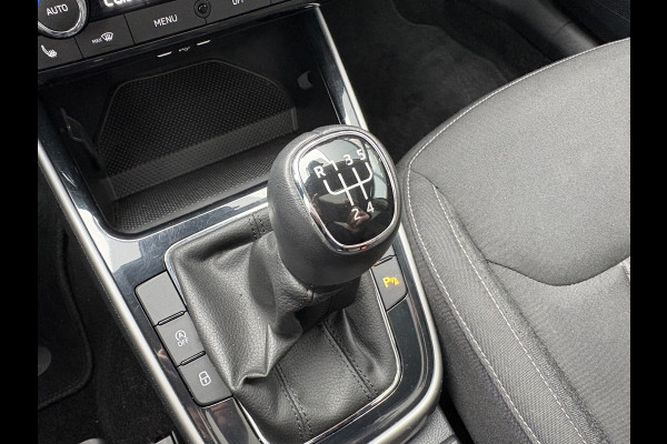 Škoda Fabia 1.0 TSi 95pk Business Edition 5-drs. PANODAK/ADAPT.CRUISE/CARPLAY/PDC/WINTERPACK