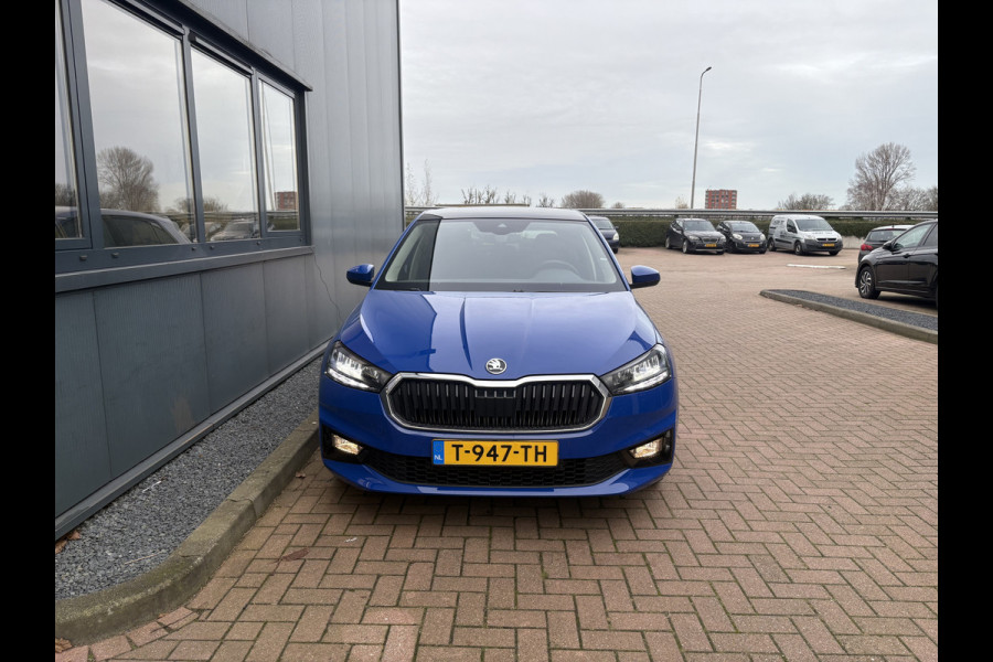 Škoda Fabia 1.0 TSi 95pk Business Edition 5-drs. PANODAK/ADAPT.CRUISE/CARPLAY/PDC/WINTERPACK