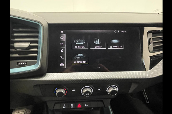 Audi A1 Sportback 35 TFSI 150pk S-tronic Navigatie Apple Carplay/Android Auto Parkeersensoren Virtual Cockpit Lichtmetalen velgen Airco