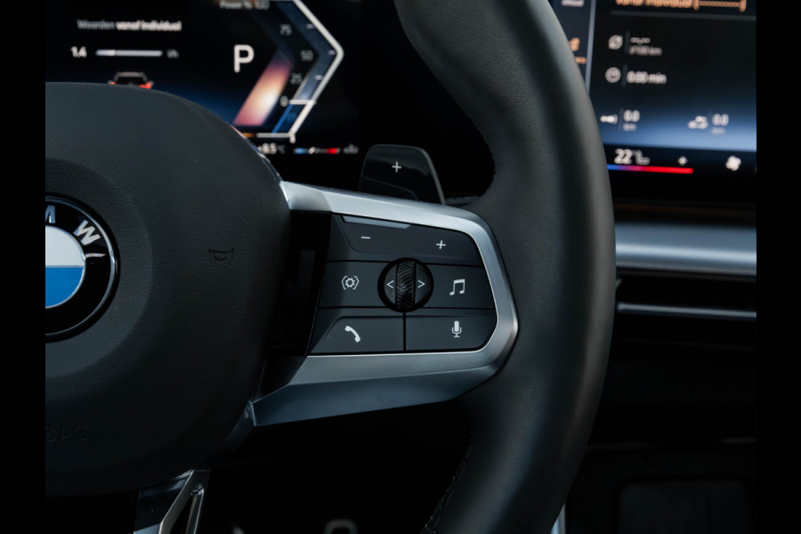 BMW X1 sDrive18i M-Sport Pro - Pano - Driving Ass Plus - Trekhaak - Harman Kardon