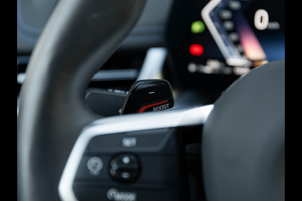 BMW X1 sDrive18i M-Sport Pro - Pano - Driving Ass Plus - Trekhaak - Harman Kardon