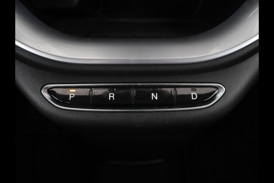 Fiat 500E Icon 42 kWh | 3 Fase | Carplay | Navigatie | Climate control | Parkeerhulp | Cruise control | DAB | Digital Cockpit | Keyless Start | Bluetooth