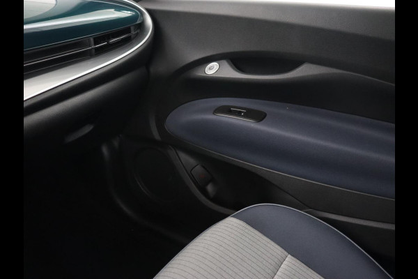 Fiat 500E Icon 42 kWh | 3 Fase | Carplay | Navigatie | Climate control | Parkeerhulp | Cruise control | DAB | Digital Cockpit | Keyless Start | Bluetooth