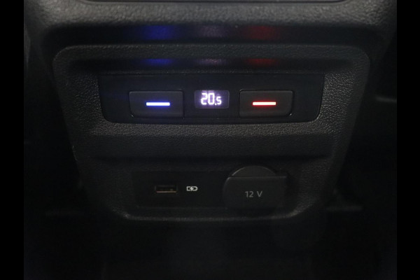 Volkswagen Tiguan 1.5 TSI R Line | Panoramadak | Stoelverwarming | Dynaudio | Keyless | Trekhaak | Camera | Adaptief LED | Carplay | Navigatie | Massage | Parkeerhulp | Adaptive cruise