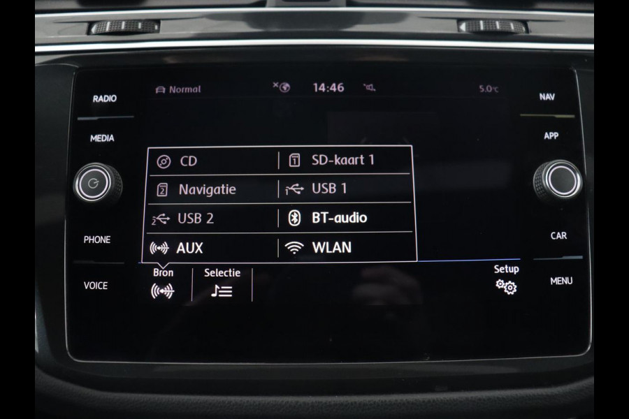 Volkswagen Tiguan 1.5 TSI R Line | Panoramadak | Stoelverwarming | Dynaudio | Keyless | Trekhaak | Camera | Adaptief LED | Carplay | Navigatie | Massage | Parkeerhulp | Adaptive cruise