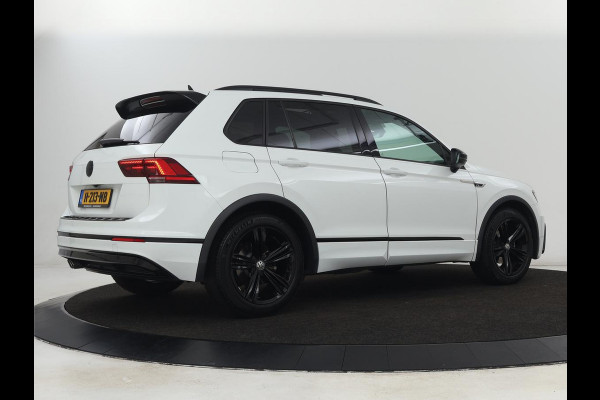 Volkswagen Tiguan 1.5 TSI R Line | Panoramadak | Stoelverwarming | Dynaudio | Keyless | Trekhaak | Camera | Adaptief LED | Carplay | Navigatie | Massage | Parkeerhulp | Adaptive cruise