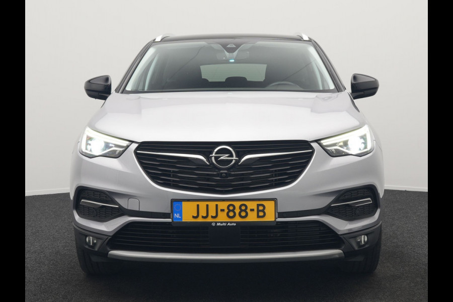 Opel Grandland 1.6 Turbo Ultimate Plug In Hybrid 225pk Dealer O.H PHEV | Lederen Sportstoelen Memory & Ventilatie | Adaptive Cruise | Apple Carplay | Stoelen & Stuur Verwarmd | Blis | Keyless | LED | Navigatie | 19"LM | DAB |