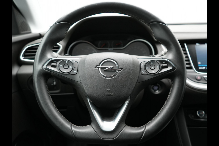 Opel Grandland 1.6 Turbo Ultimate Plug In Hybrid 225pk Dealer O.H PHEV | Lederen Sportstoelen Memory & Ventilatie | Adaptive Cruise | Apple Carplay | Stoelen & Stuur Verwarmd | Blis | Keyless | LED | Navigatie | 19"LM | DAB |