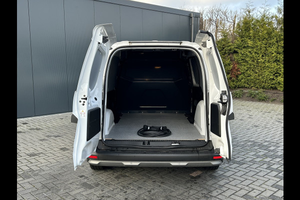 Nissan Townstar Nissan Townstar N-Connecta TEKNA L2H1 / 45 kWh / 100% Elektrisch / Fabrieksgarantie / 9.938 km / Camera / ECC / Cruise / Apple c