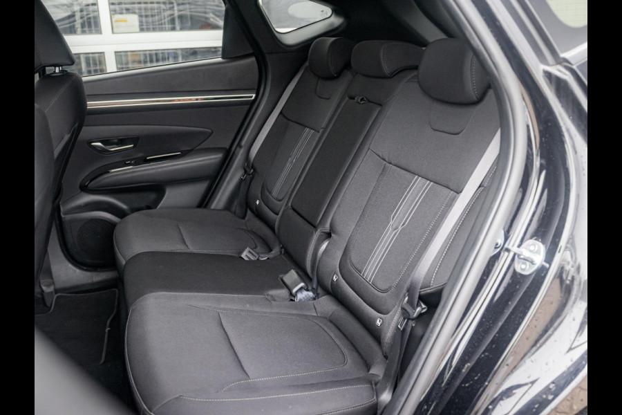 Hyundai Tucson 1.6 T-GDI PHEV Comfort Smart 4WD l Stoel Stuurverwarming l Navigatie l Android auto en Apple Carplay l Trekhaak