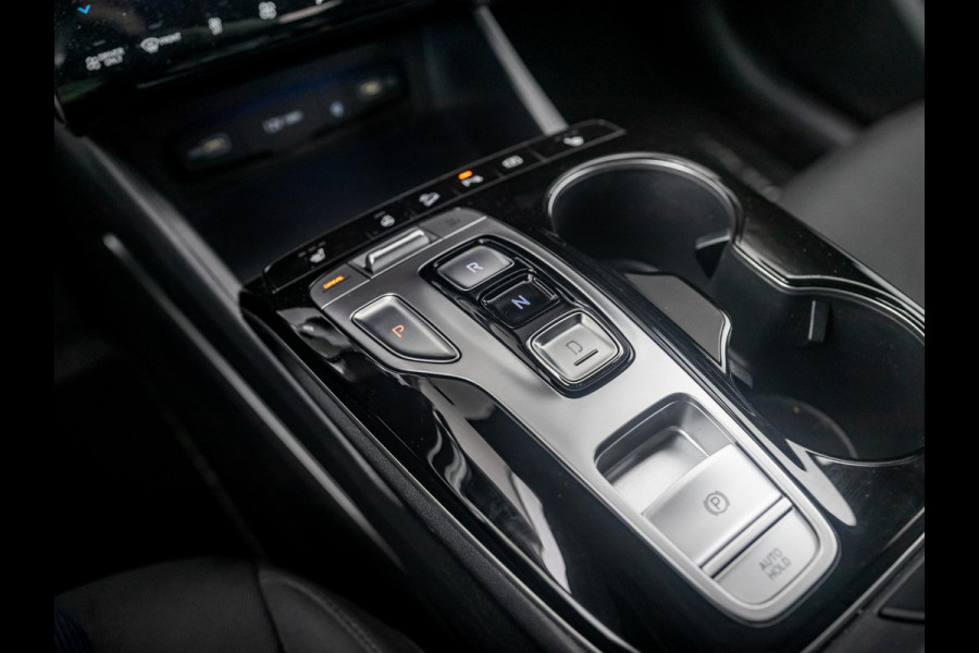 Hyundai Tucson 1.6 T-GDI PHEV Comfort Smart 4WD l Stoel Stuurverwarming l Navigatie l Android auto en Apple Carplay l Trekhaak