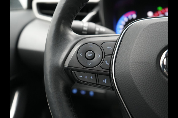 Toyota Corolla Touring Sports 2.0 Dynamic Plug In Hybrid 184pk Dealer O.H PHEV | Adaptive Cruise | Camera | Sportstoelen & Stuur Verwarmd | Apple Carplay | Navigatie | Keyless | Blis | DAB |