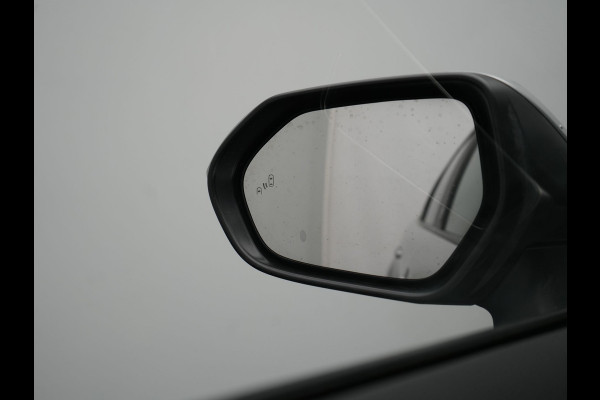 Toyota Corolla Touring Sports 2.0 Dynamic Plug In Hybrid 184pk Dealer O.H PHEV | Adaptive Cruise | Camera | Sportstoelen & Stuur Verwarmd | Apple Carplay | Navigatie | Keyless | Blis | DAB |