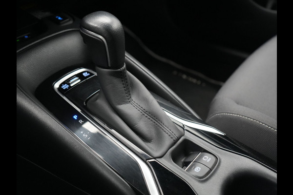 Toyota Corolla Touring Sports 2.0 Dynamic Plug In Hybrid 184pk Dealer O.H PHEV | Adaptive Cruise | Camera | Sportstoelen & Stuur Verwarmd | Apple Carplay | Navigatie | Keyless | Blis | DAB |