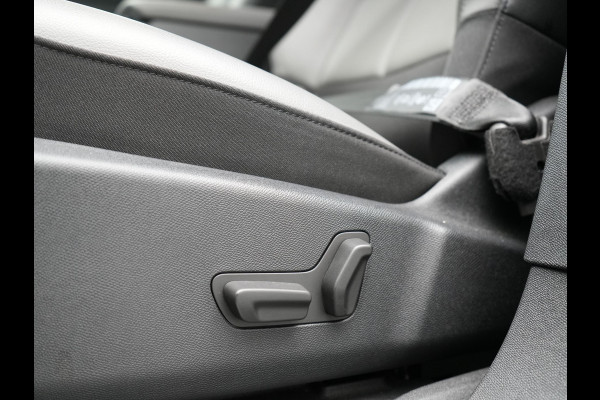 Citroën C5 Aircross Plug-in Hybrid 225 Shine 225pk Dealer O.H. PHEV | Adaptive Cruise | 360 Camera | Lederen Sportstoelen Verwarmd | Apple Carplay | Keyless | Blis | Virtual | DAB |