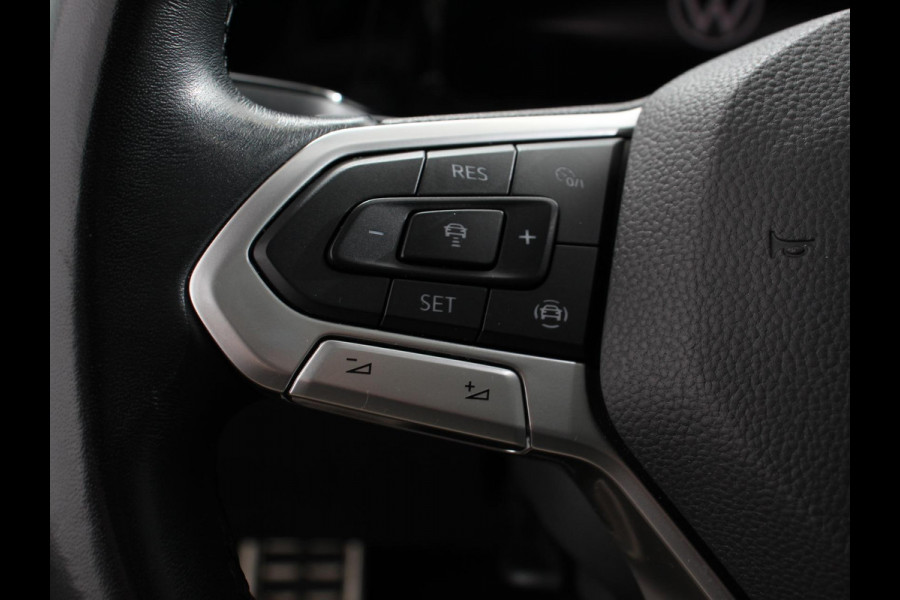 Volkswagen Golf 1.0 eTSI 110pk DSG Active | Panorama dak | Navigatie | Climate Control | Adaptive Cruise Control | Virtual Cockpit | Stoelverwarming | Extra Getint Glas