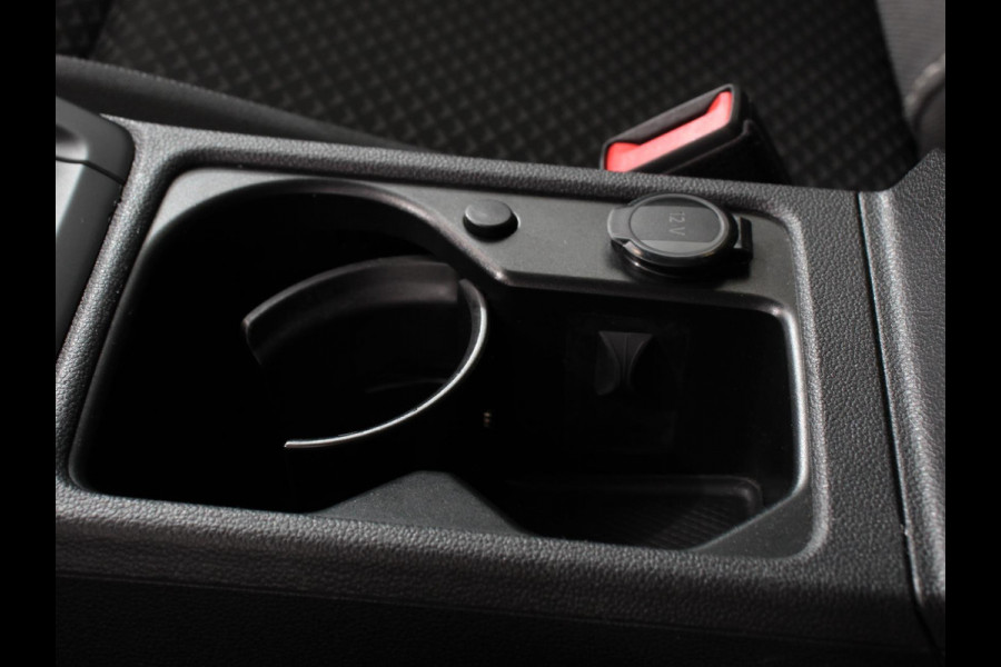 Volkswagen Golf 1.0 eTSI 110pk DSG Active | Panorama dak | Navigatie | Climate Control | Adaptive Cruise Control | Virtual Cockpit | Stoelverwarming | Extra Getint Glas