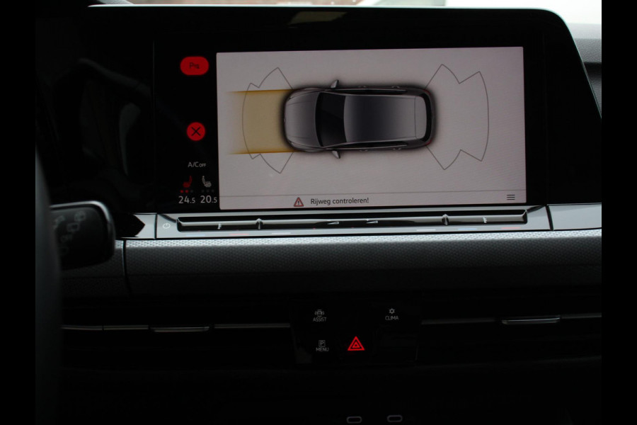 Volkswagen Golf 1.0 eTSI 110pk DSG Active | Panorama dak | Navigatie | Climate Control | Adaptive Cruise Control | Virtual Cockpit | Stoelverwarming | Extra Getint Glas