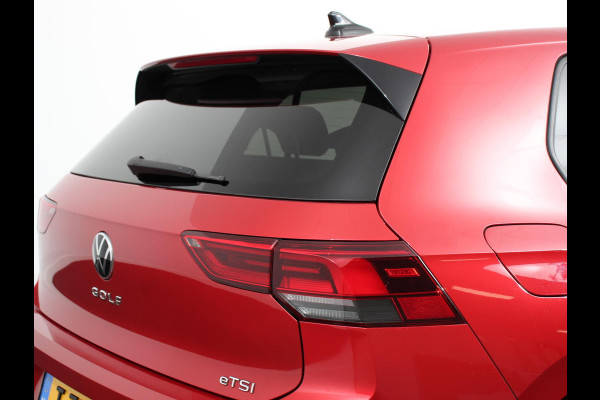 Volkswagen Golf 1.0 eTSI 110pk DSG Active | Panorama dak | Navigatie | Climate Control | Adaptive Cruise Control | Virtual Cockpit | Stoelverwarming | Extra Getint Glas
