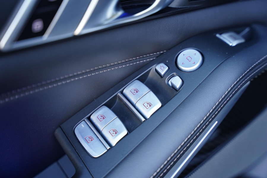 BMW X7 M60i xDrive | Trekhaak | 7 Persoons | M-Sport Pro | Sky Lounge